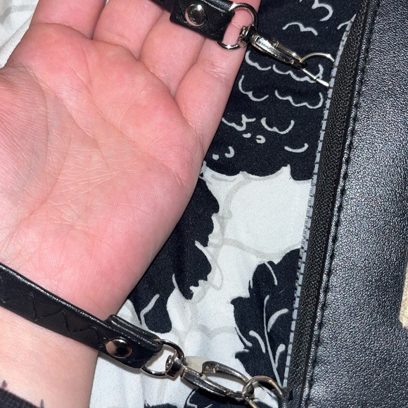 Wallet - Picture 3 of 4